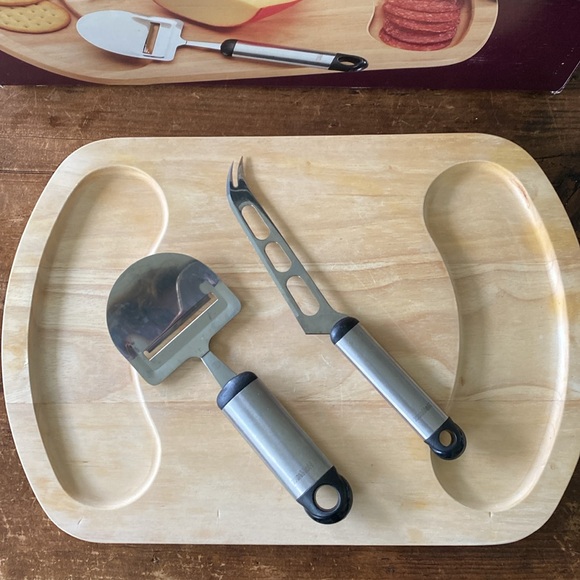 Hoffritz 3 Piece Charcuterie Board Set. Hardwood Board - Stainless Tools - Picture 7 of 12
